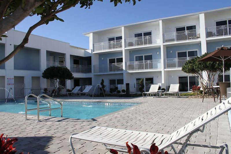 La Breeze Inn & Suites Ormond Beach Exterior photo