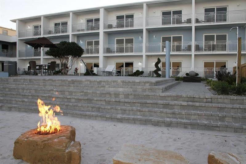 La Breeze Inn & Suites Ormond Beach Exterior photo